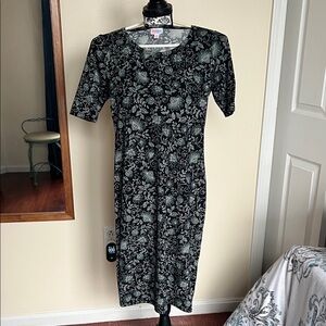LuLaRoe Black and Gray Floral Dress
